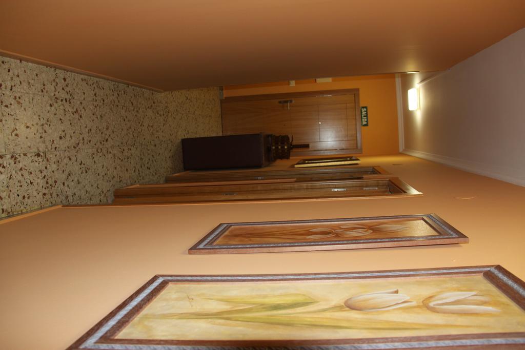 Venecia Bed&Breakfast Villafranca Del Bierzo Exterior photo